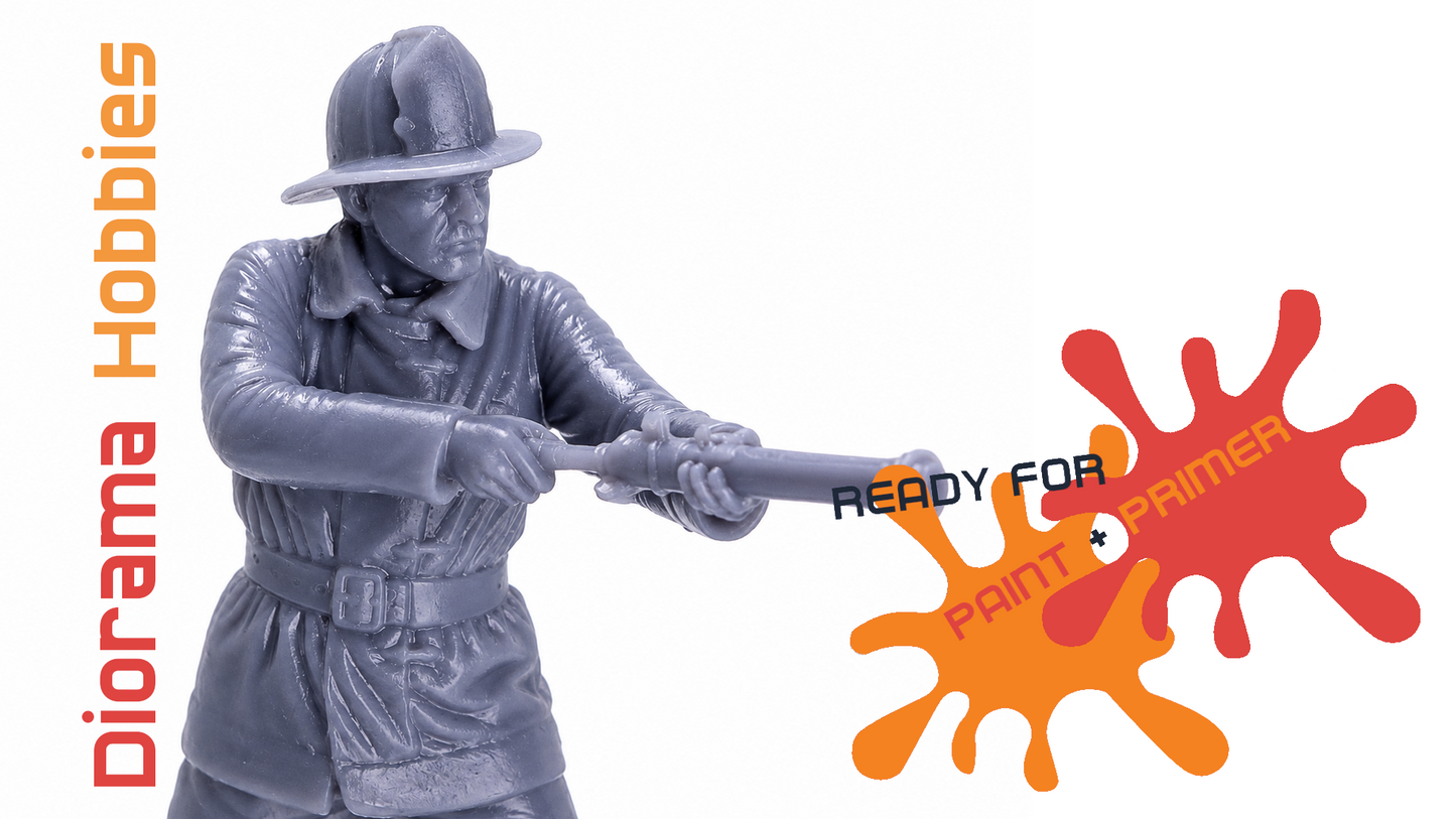 Figure - Firefighter with Firehose [1910 - 1940] - N, HO, S and O Scales